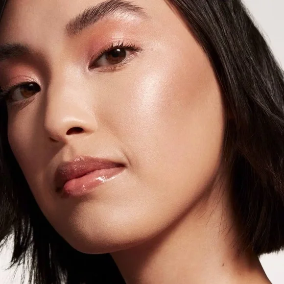 Fenty ‘Girl Next Door/Chic Phreak’ Killawatt Freestyle Highlighter - Picture 4 of 7